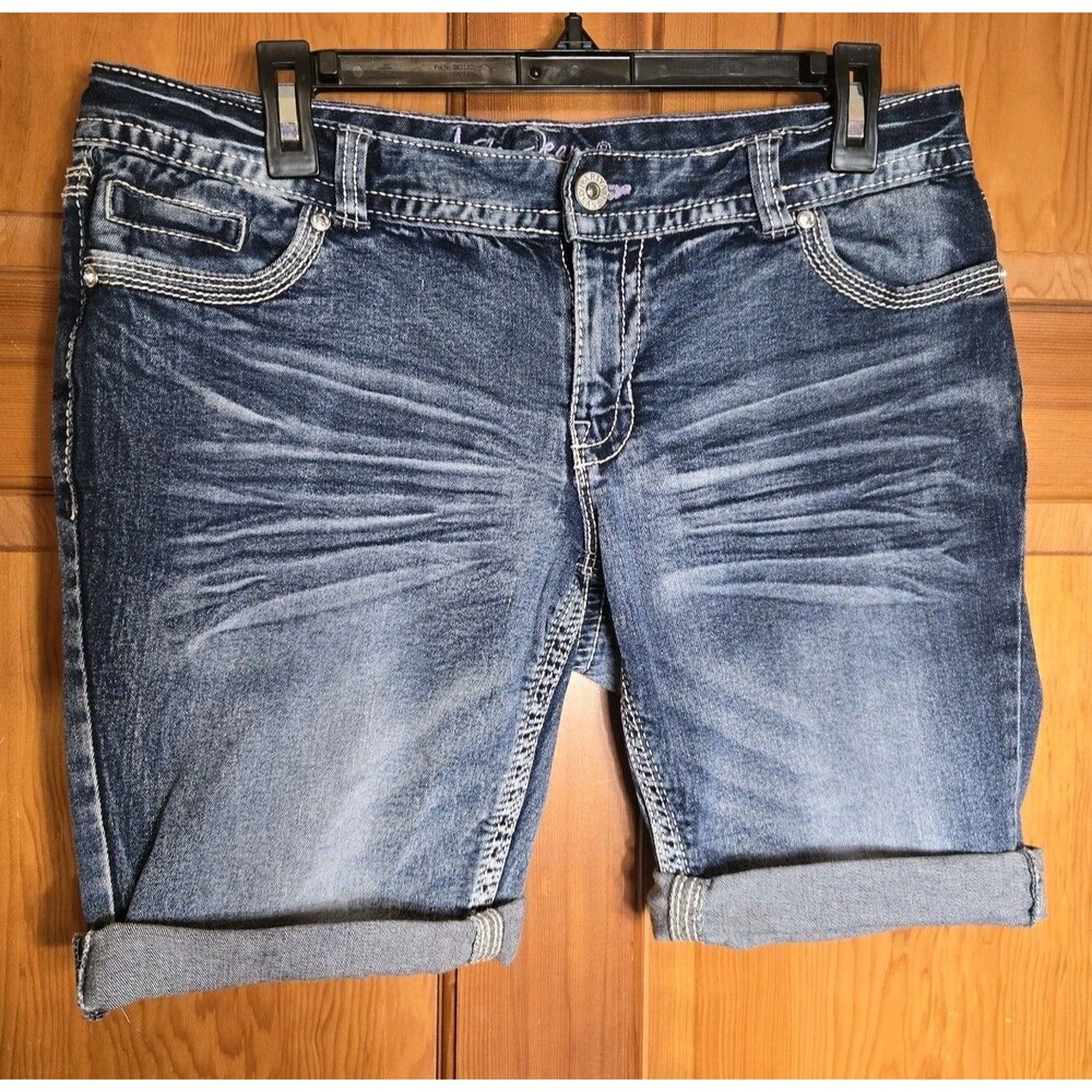 Ariya Mid Rise Jean Shorts Womens 13/14 Blue Embellished Bermuda Bedazzled Y2K